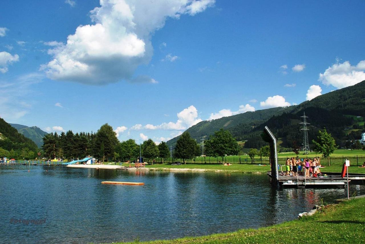 Ferienwohnungen am See Lassing  Exterior foto